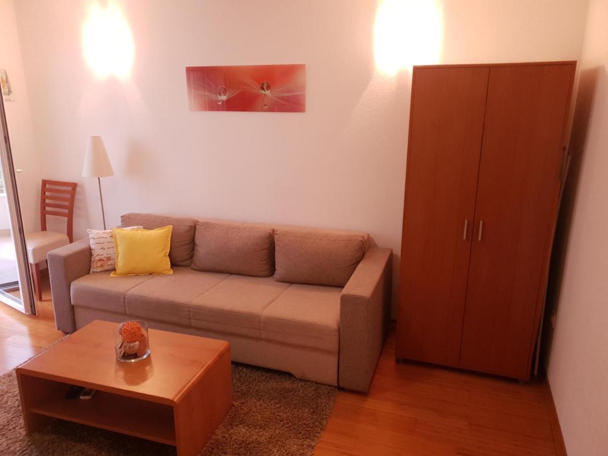 App 2+2 Nizic Apartment Makarska Exterior photo